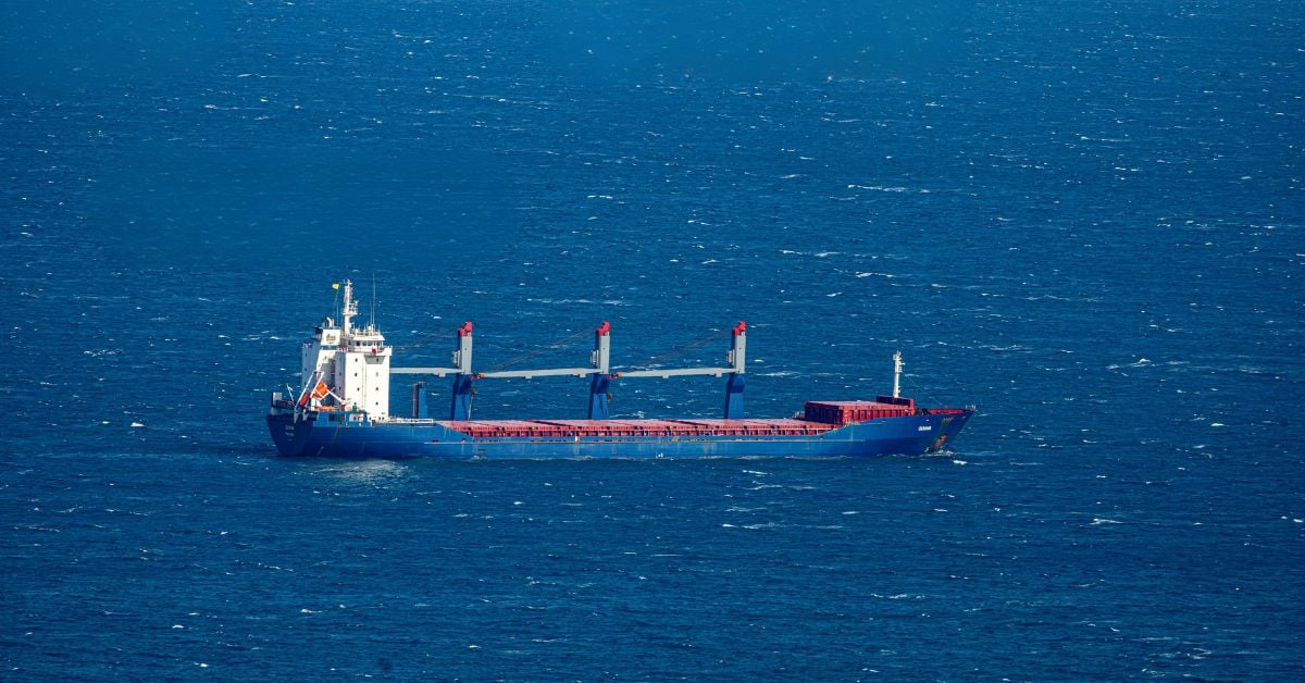 Cənubi Koreya: Hörmüz boğazı yaxınlığında yük gəmisinə edilən hücumun arxasında İran durur