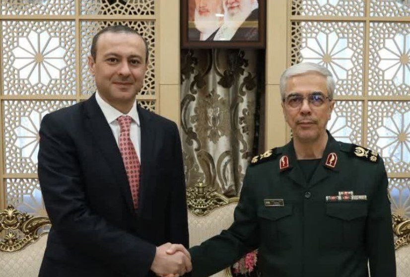 ابراز علاقه ایران برای ارسال نیروی نظامی به ارمنستان