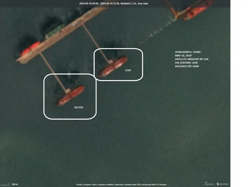 Çinin şərqində 2 gəmi İran neftini limanda boşaldırlar