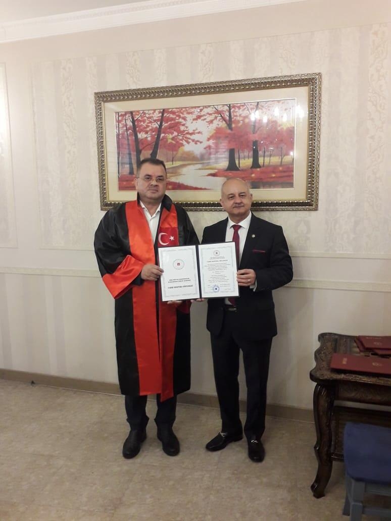 Yunus Oğuz Fəxri doktor oldu-FOTO