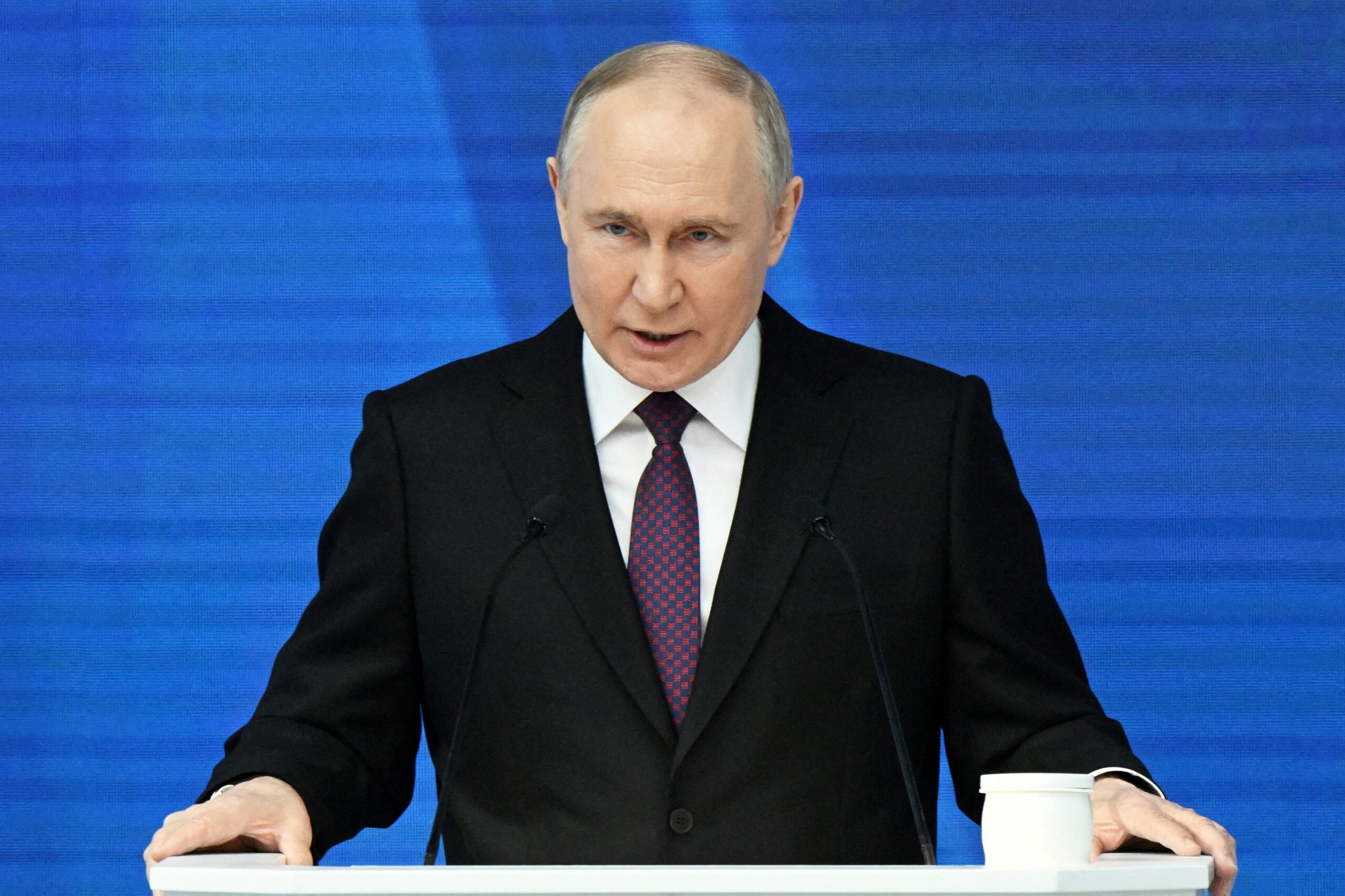 Putin 34 ölkənin BRİCS-ə qoşulmaq istədiyini bildirib