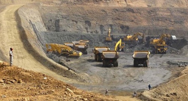 Ermənistanın qızıl mədəninin işçiləri maaş ala bilmir