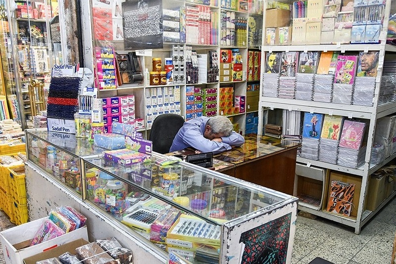 İranda kağız və yazı ləvazimatı yenidən bahalaşdı