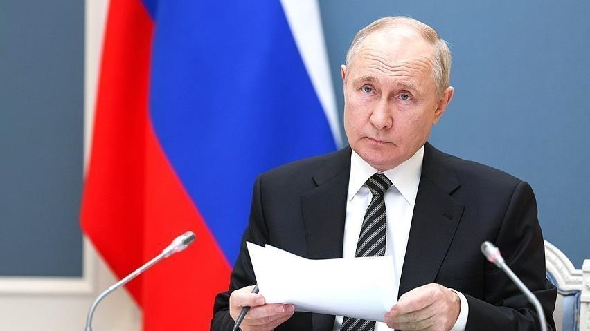 Müdafiə naziri Putinə genişmiqyaslı nüvə sınaqlarına başlamağı təklif edib