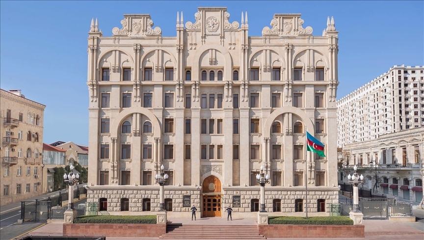 آذربایجان: روند انتقال نظامیان خلع سلاح شده در قاراباغ به ارمنستان آغاز می‌شود