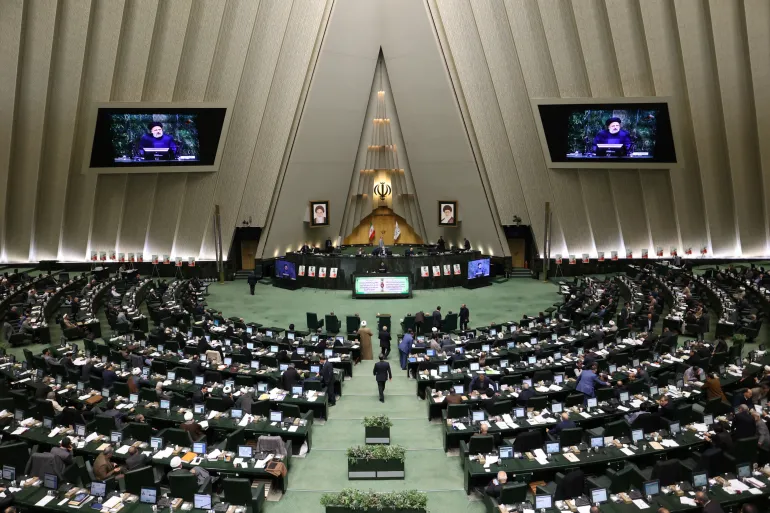 Iran's government crisis: Parliament calls for impeachment
