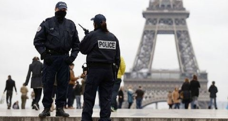 "In Paris, the police attacked the headquarters of an organization opposed to the Iranian regime" - Claim