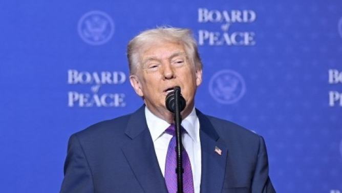 ترامپ: ایران را به تسلیم وادار می‌کنیم
