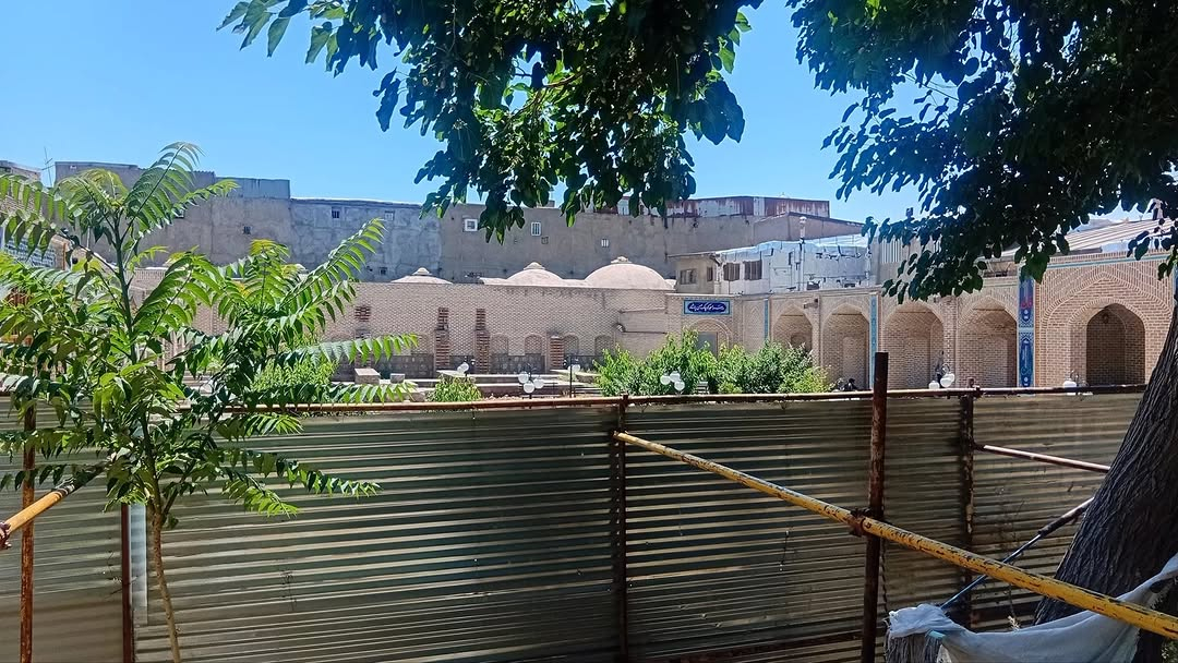 Təbrizin Həsən Padşah meydanı hələ də xarabalıq vəziyyətində qalmaqdadır
