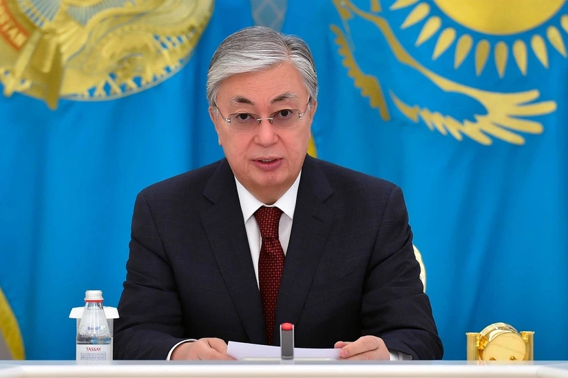 Tokayev: Parlament islahatı üçün konstitusiyanın 40 maddəsi dəyişdirilməlidir