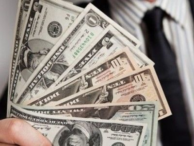 دلار در آستانه 200 هزار تومان