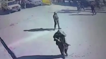 شلیک مستقیم مزدوران لباس شخصی با سلاح شات‌گان به‌سوی معترضان زاهدانی