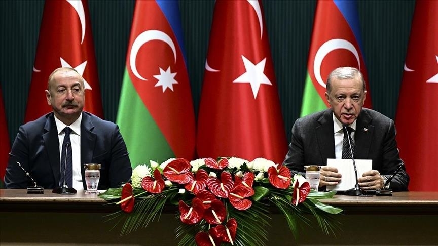 مصاحبه مطبوعاتی اردوغان و علی‌اف و امضای قراردادهای همکاری