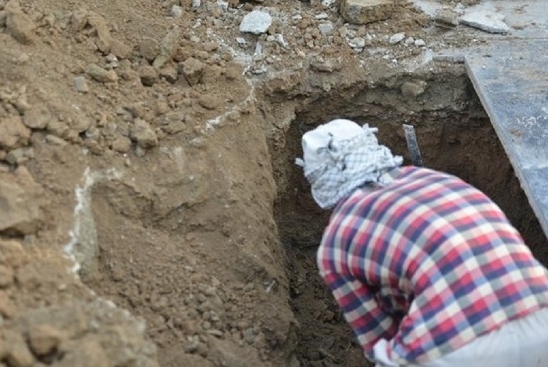 İranda yüzlərlə sklet qəbirdən çıxarıldı