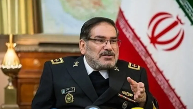 پزشکیان، چهره قدیمی سرکوب یعنی شمخانی را دوباره به رأس ساختار دفاعی بازگرداند