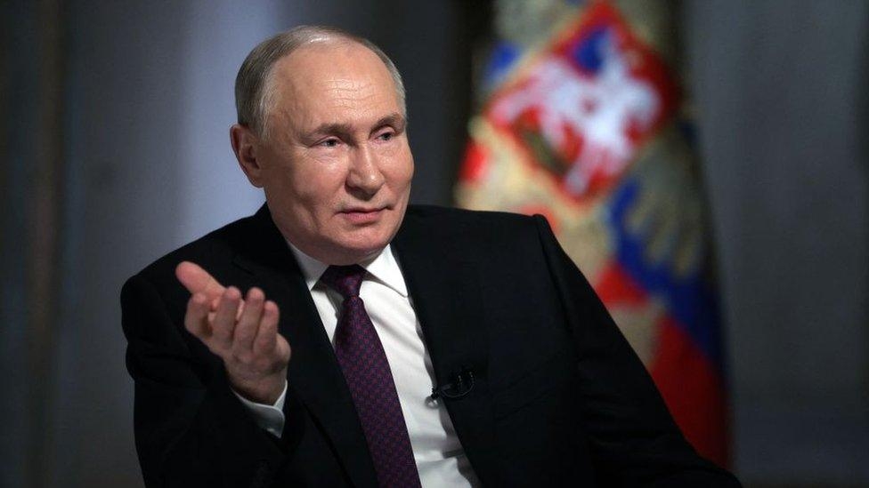 Putin: Azərbaycan və Rusiya arasında fundamental əlaqələr və onların inkişafına qarşılıqlı maraq hər şeyi öz yerinə qoyacaq