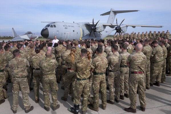 UK prepared to send troops to Ukraine for peacekeeping