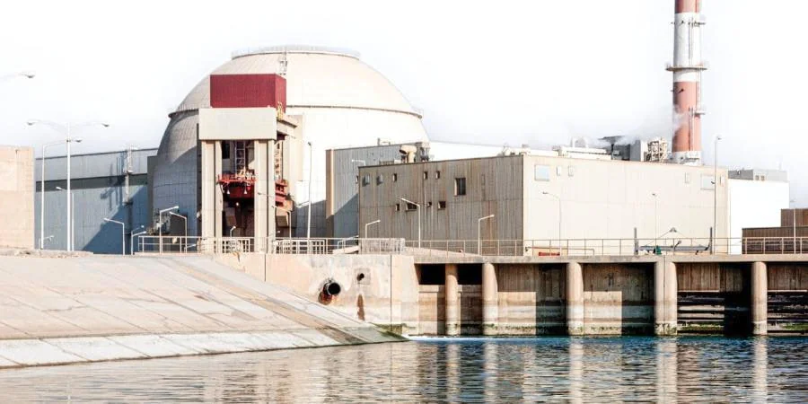 Buşehr Nüvə elektrik stansiyası yaxınlığına mərmi düşüb