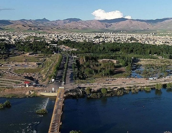 حمله هواداران گروههای تروریستی کُردی به مغازه‌های شهروندان تورک در سایین‌قالا (شاهین‌دژ) آذربایجان