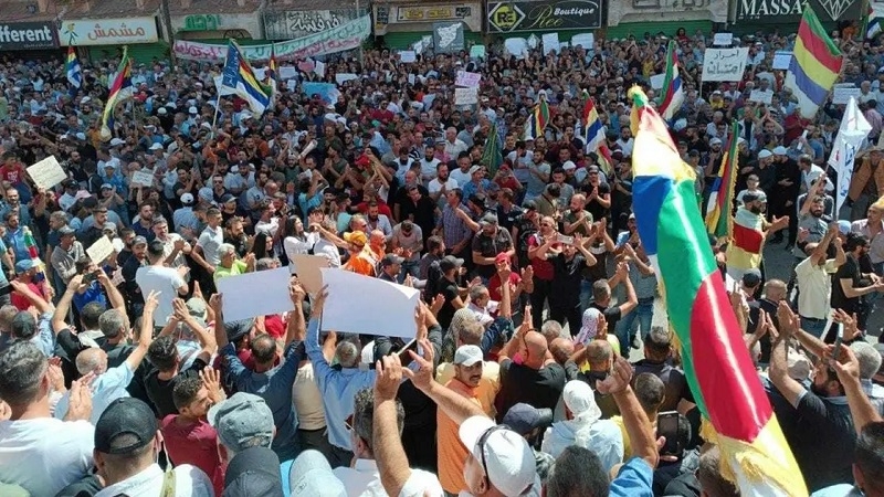 تداوم اعتراضات ضدحکومتی در سوریه؛ معترضان: نیروهای اشغالگر ایرانی باید اخراج شوند