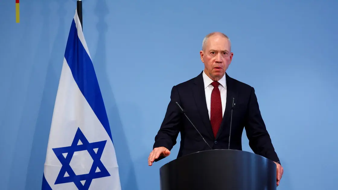 وزیر دفاع اسرائيل: از هفت جبهه در حال نبرد با شش جبهه هستیم