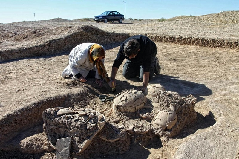 Xarici arxeoloqlar İrana buraxılmır