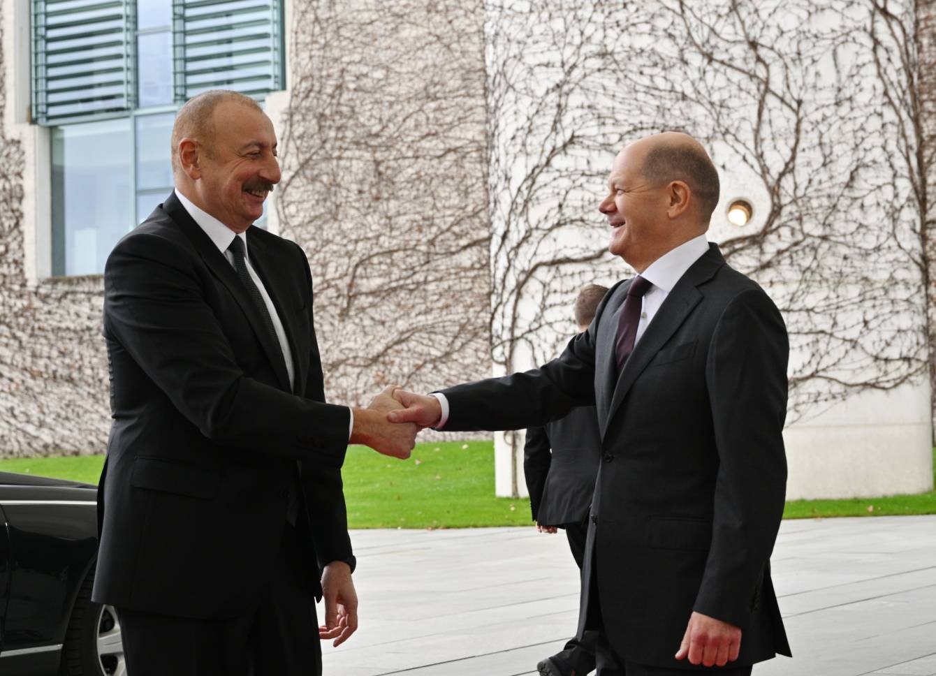 Prezident: Təbii qaz təchizatçısı olan Azərbaycan Avropa üçün yaşıl enerji təchizatçısı da olacaq