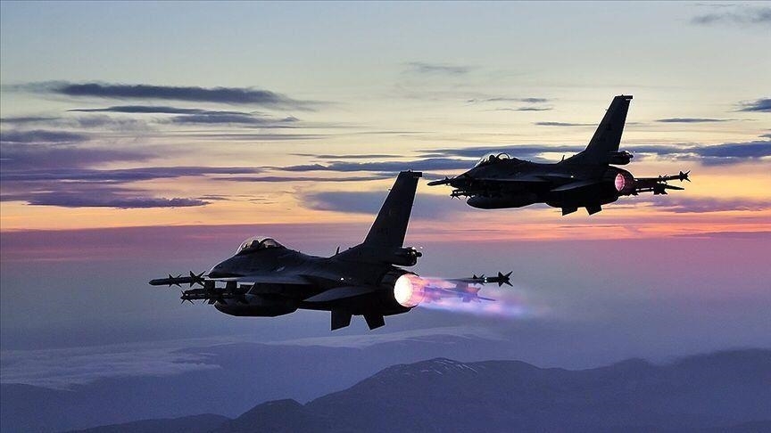 وزارت دفاع ترکیه: طی عملیات هوایی علیه تروریست‌ها در شمال عراق 15 هدف منهدم شد
