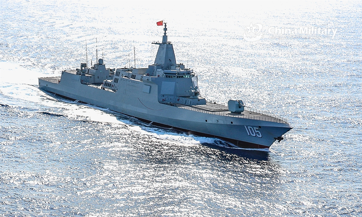 China sends destroyers to Iranian waters
