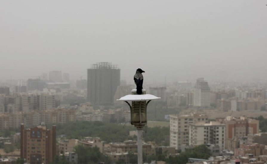 İranda hava çirkliliyindən ölənlərin sayı artdı
