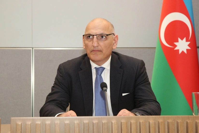 Elçin Əmirbəyov Brüsseldə mina problemi və regional nəqliyyat layihələri haqqında məlumat verib