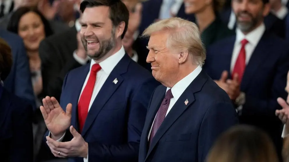İrandakı hakimiyyətyönlü güclər danışıqlara qarşıdırlar, onlar Amerikanın sanksiyaları ləğv etməyəcəyini deyirlər