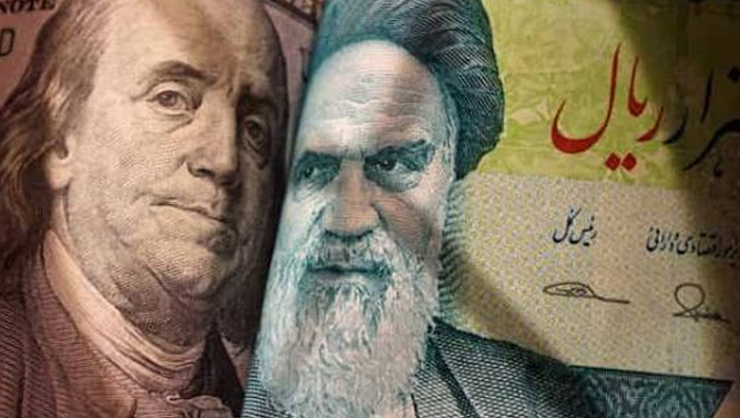 İranda dollar 2,7 milyon riala yaxınlaşıb