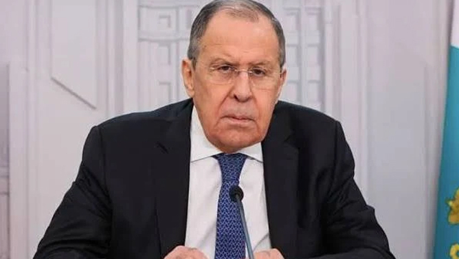 لاوروف درباره احتمال حمله به ایران: «بازی با آتش است»