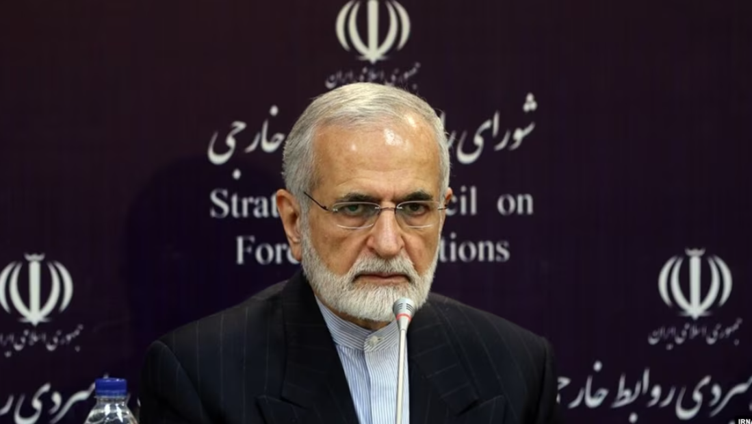تهدید مشاور ارشد خامنه‌ای به ساخت بمب هسته‌ای در صورت به خطر افتادن «موجودیت ایران»