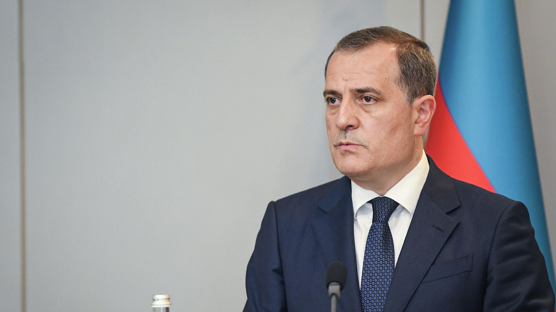 Ceyhun Bayramov Avstriya və Slovakiyaya getdi