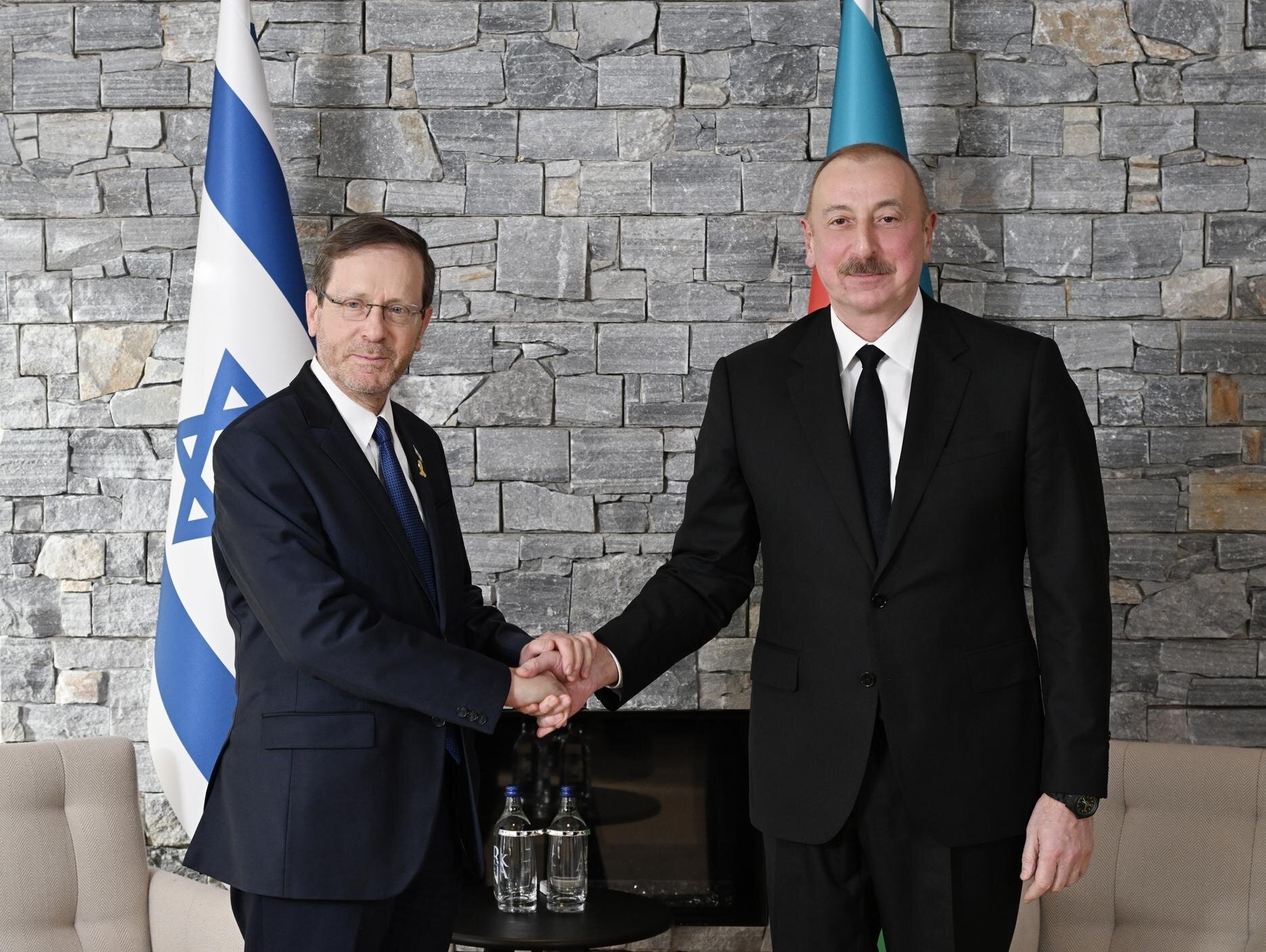 İlham Əliyev Davosda İsrail Prezidenti ilə görüşüb