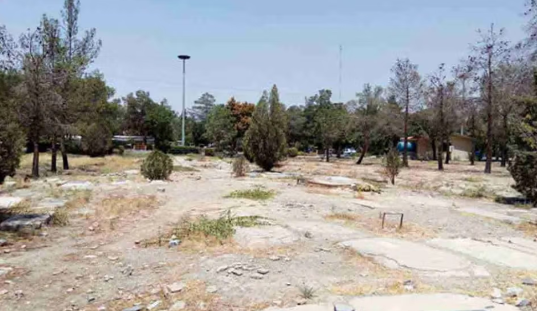 The Iranian regime turned the graves of those executed in the 1980s into parking lots