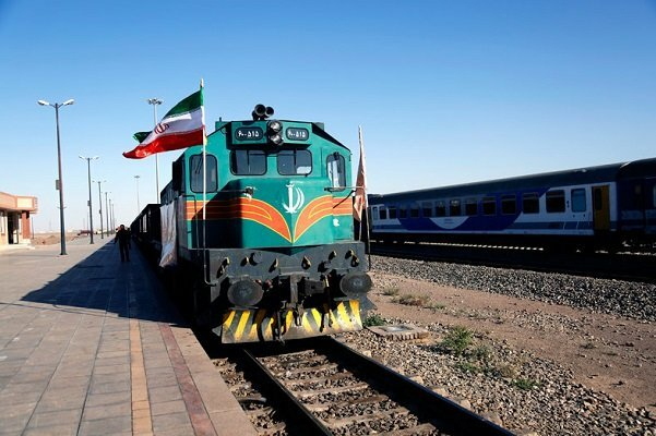 هشدار فوری ارتش اسرائیل: تا ساعت ۲۱:۰۰ از سفر با قطار در ایران خودداری کنید