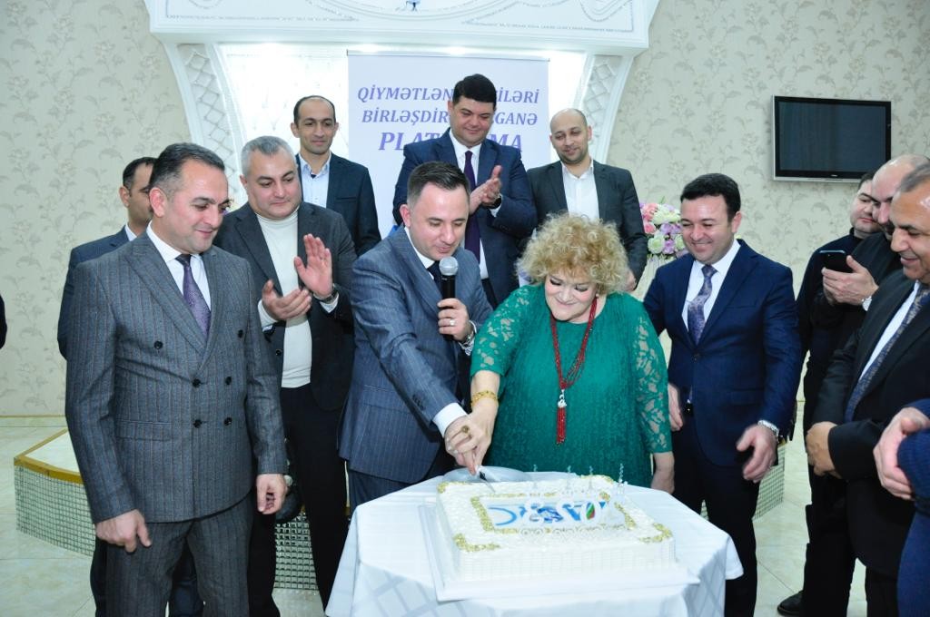 AQC qiymətləndiriciləri və jurnalistləri bayram tədbirinə topladı – FOTOLAR