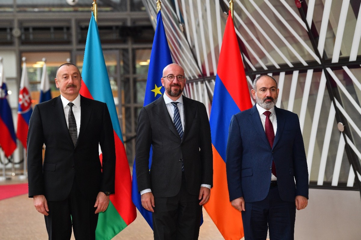 Brüsseldə Prezident İlham Əliyevin Şarl Mişel və Paşinyanla görüşü keçirilib