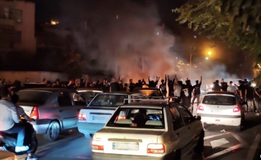 İran İnsan Haqları Təşkilatı: İranda son etirazlarda ölənlərin sayı 154 nəfərə çatıb