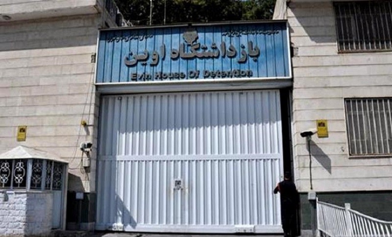 İranda iki məhbus komaya düşüb