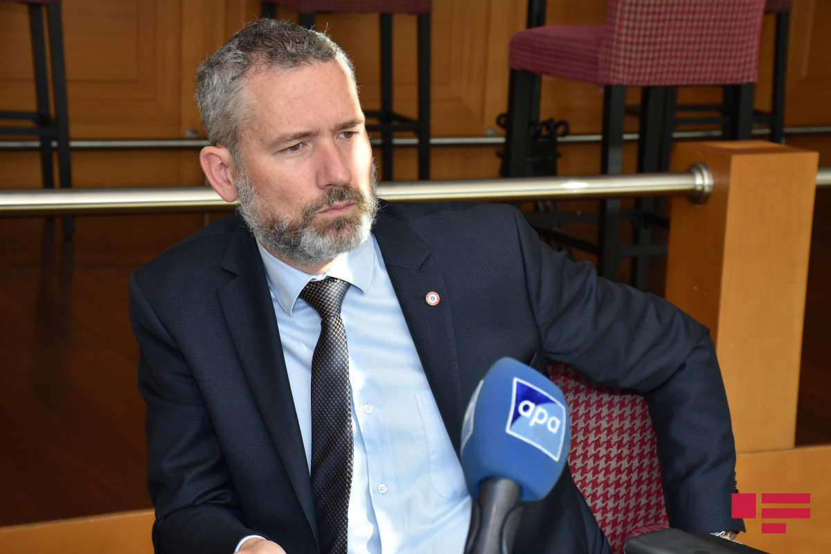 Fransız deputat: “Fransa həmişə Azərbaycanın ərazi bütövlüyünü tanıyıb”