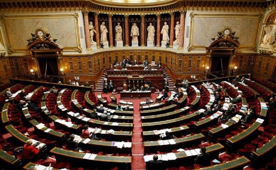 Fransalı senatorlar İrana qarşı təzyiqləri artrmağı tələb etdi