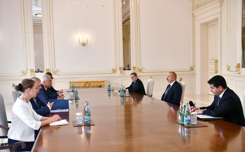 Prezident İlham Əliyev Slovakiyanın xarici işlər və Avropa nazirini qəbul edib