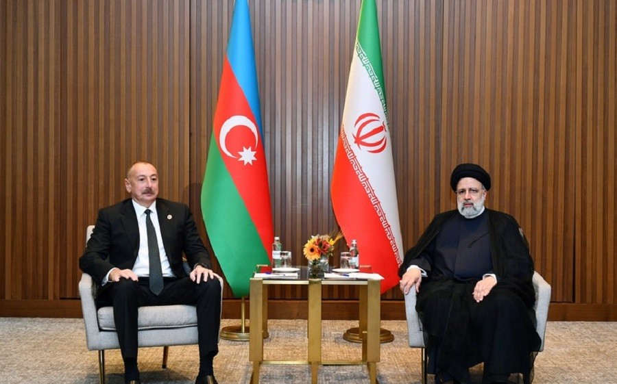 Prezident İlham Əliyevin Astanada İbrahim Rəisi ilə görüşü olub