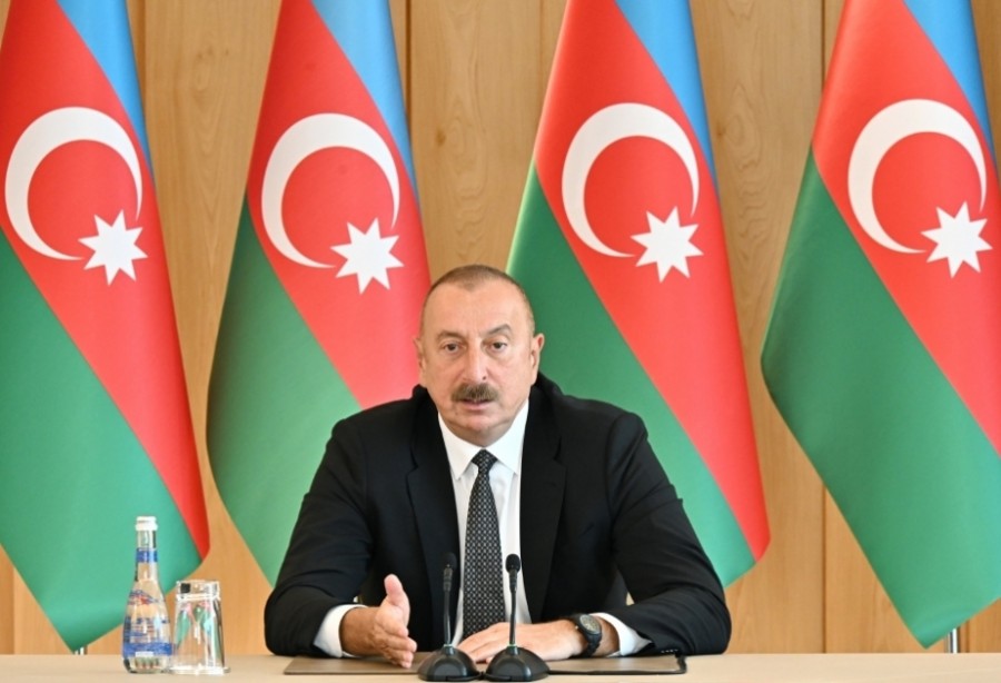Prezident: "Ermənistanla sülh müqaviləsi üzərində iş başlanıb, amma bizim istədiyimiz kimi rəvan getmir"