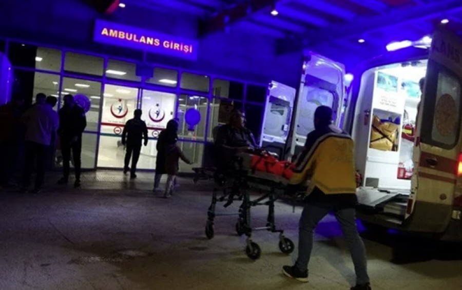 Türkiyədə məsciddə silahlı insident - 6 yaralı