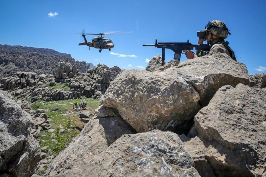 PKK Türkiyə sərhədini atəşə tutub